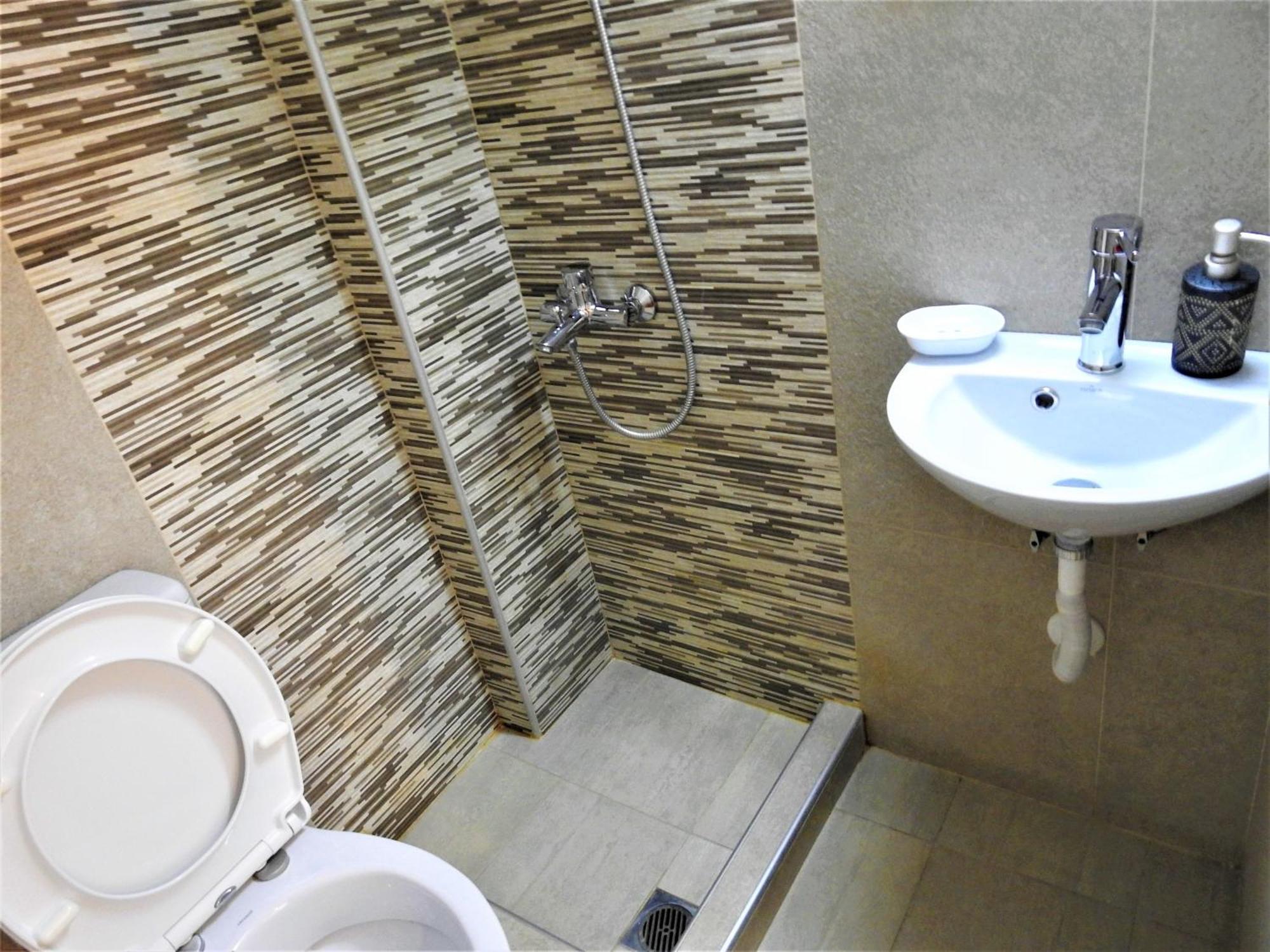 Konstantinos'S Luxury Studio Thessaloníki Ngoại thất bức ảnh